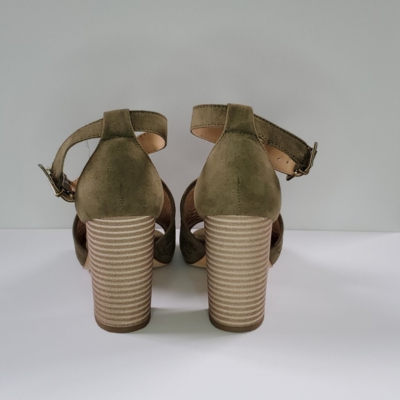 Express Block heel sandals - Picture 2 of 9